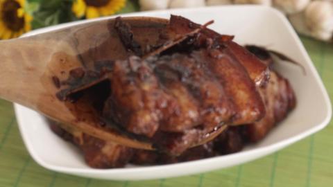 Learn how to make the Perfect PORK ADOBO | FOXY FOLKSY Re...