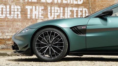 2022 Aston Martin Vantage F1 Edition - Walkaround