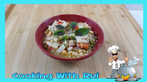 Noodles And Tuna Chunks Soup