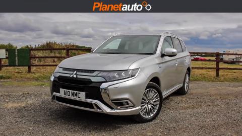 Mitsubishi Outlander PHEV 2019 Micro Review & Changes wit...