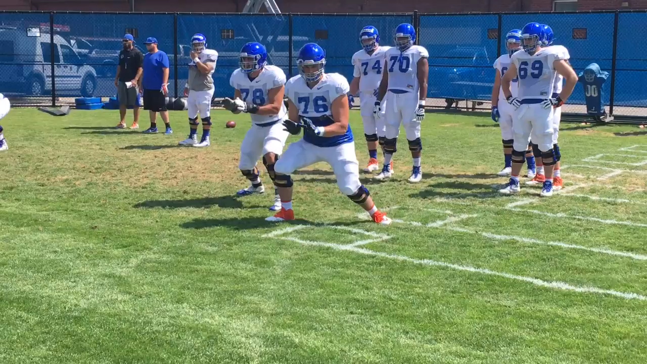 Boise State left tackle Ezra Cleveland will skip senior season, enter 2020  NFL Draft, Boise State Football Coverage