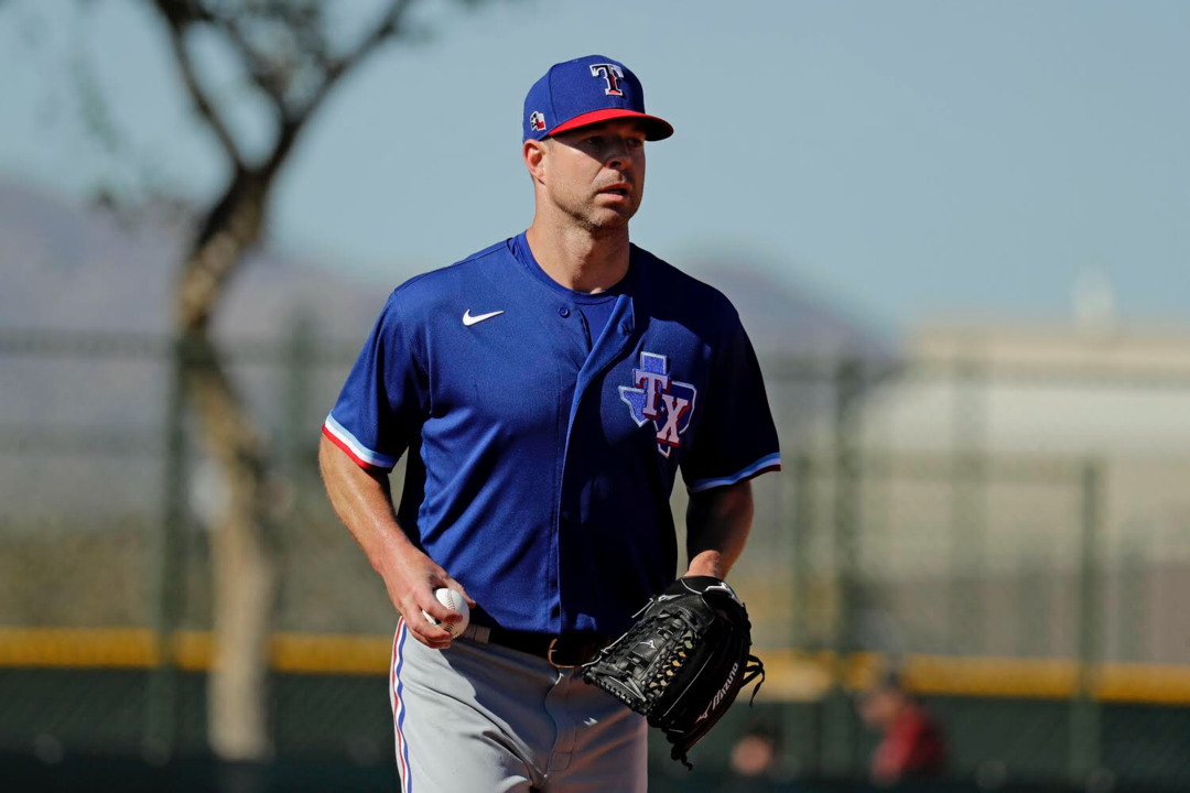 File:Corey Kluber in 2020 Texas Rangers spring camp (Cropped).jpg