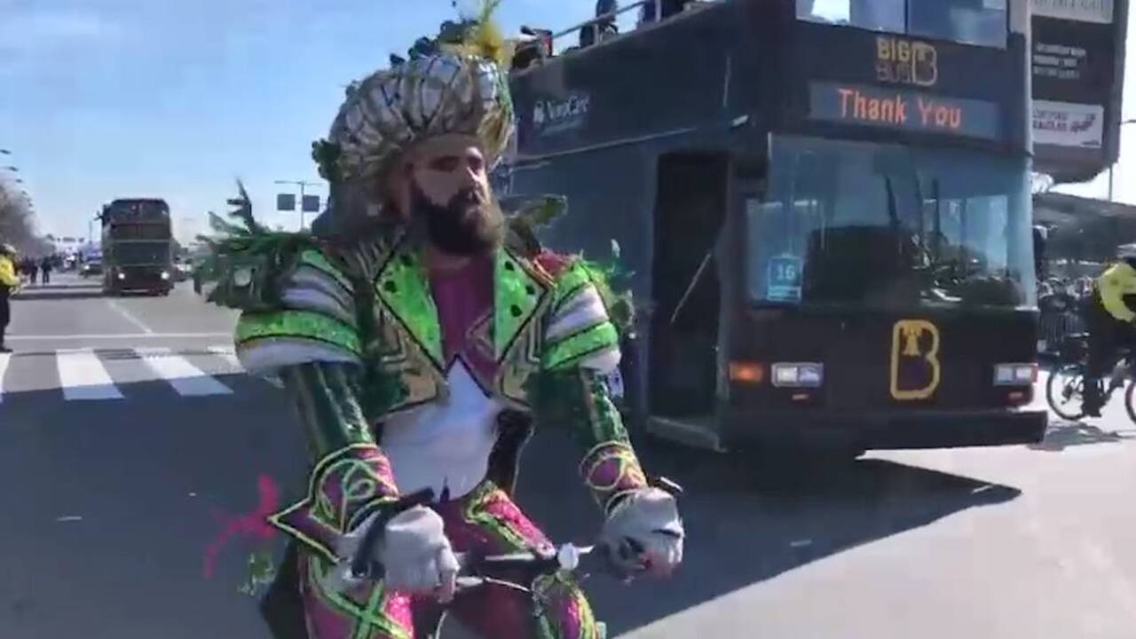 In epic speech, Eagles' Jason Kelce calls out 'clown' who