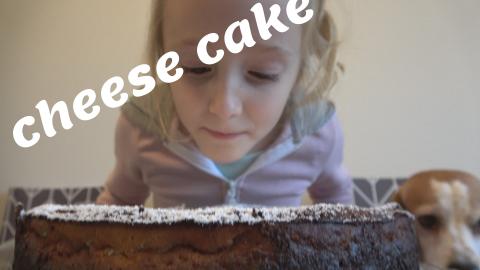 Making Delicious and Easy to make Cheesecake 