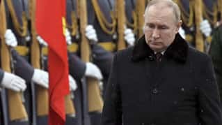 El presidente ruso Vladimir Putin en una ceremonia patria en Moscú el 23 de febrero del 2022. (Alexei Nikolsky, Kremlin Pool Photo via AP)