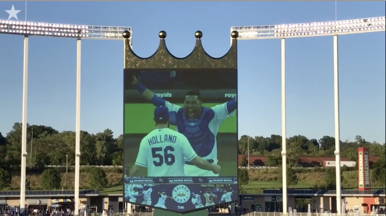 Former Royals outfielder Lorenzo Cain opts out of 2020 MLB season, FOX 4  Kansas City WDAF-TV