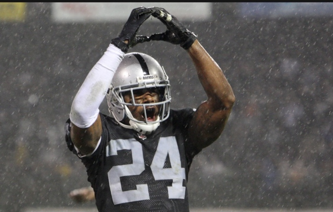Raiders News: Charles Woodson talks family in Hall of Fame speech