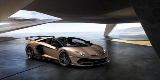 Lamborghini Aventador SVJ Roadster - Walakround