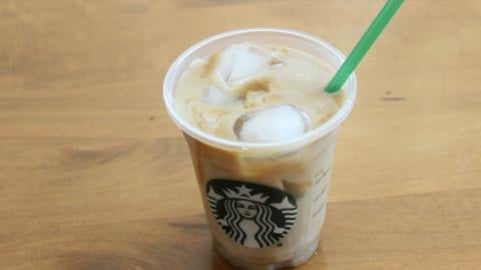 Starbucks Iced Caramel Macchiato | 5 ingredients