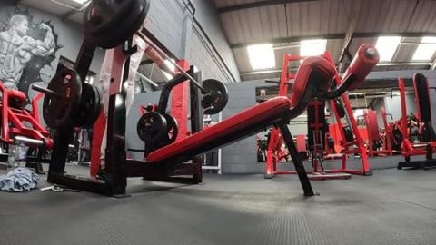120kg bench press
