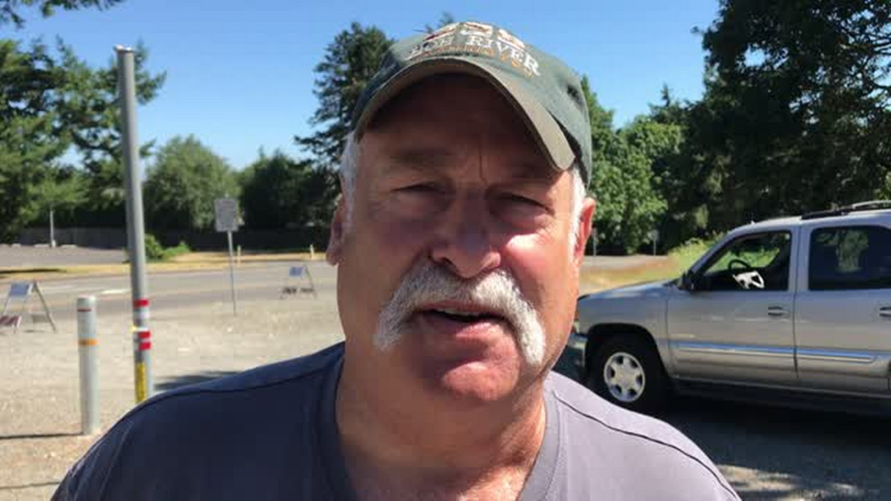 paul-zerfluh-was-waiting-for-his-son-who-was-aboard-the-amtrak