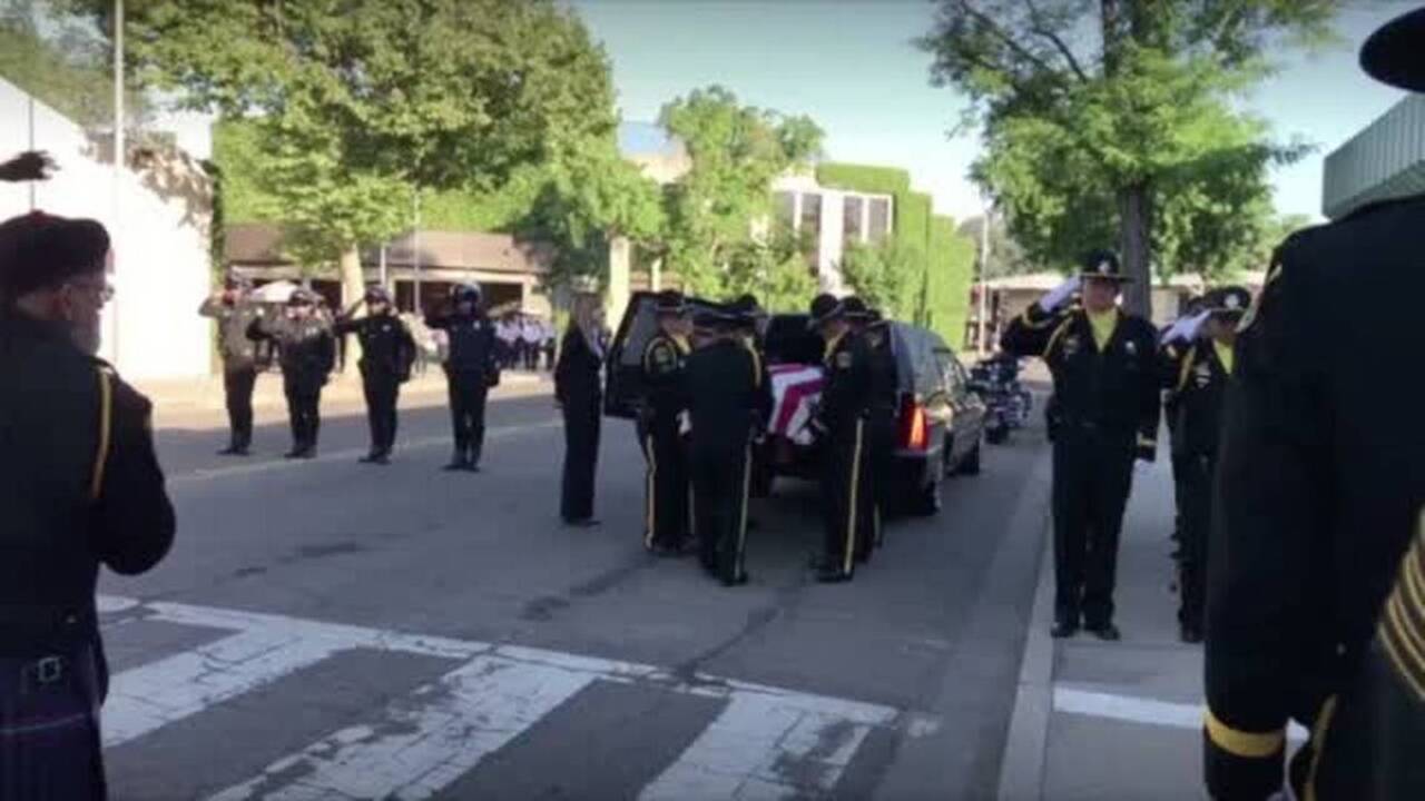 Body Of Stanislaus County Deputy Jason Garner Arrives At Modesto Church Modesto Bee 