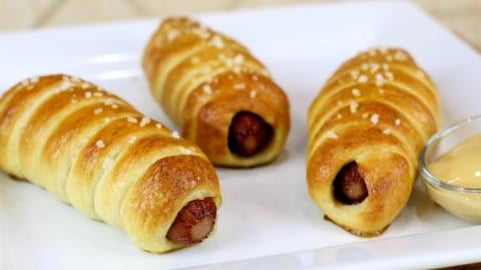 Pretzel Hot Dogs  How to Make Pretzel Hot Dogs from Scrat...