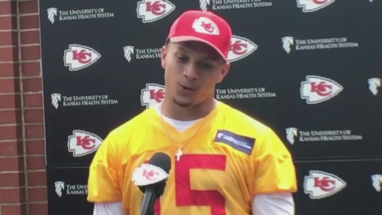 patrick-mahomes-nicknames-from-kansas-city-chiefs-fans-the-kansas