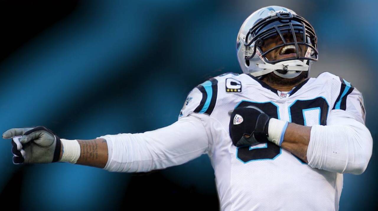 NFL, Julius Peppers of Carolina Panthers still amazes at age 37