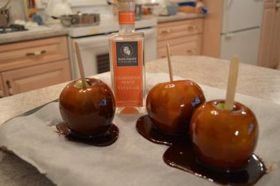 How to Make Chardonnay Peach Caramel Apples: Wine Country...