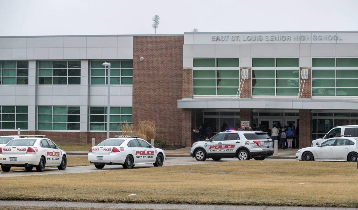 Police investigate East St Louis, Cahokia IL school threats Kansas