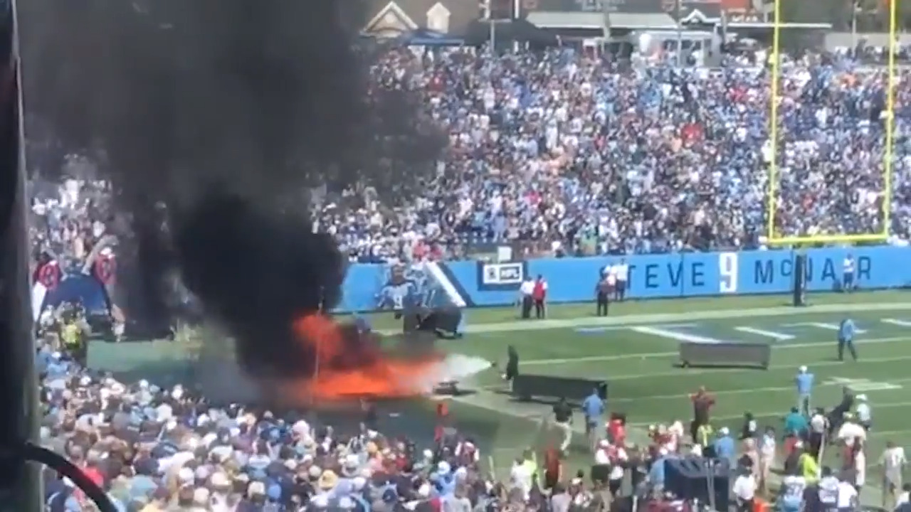 Video: Fire breaks out on Nissan Stadium sidelines before Titans-Colts game