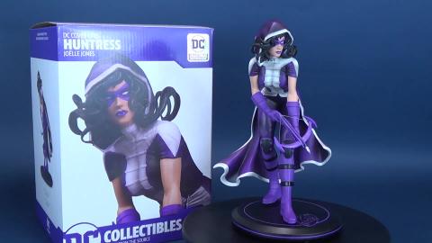 DC Collectibles DC Covergirls Joelle Jones Huntress Statu...