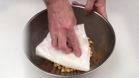 Paprika Chipotle Pepper Roasted Chickpeas / Healthy Snack...