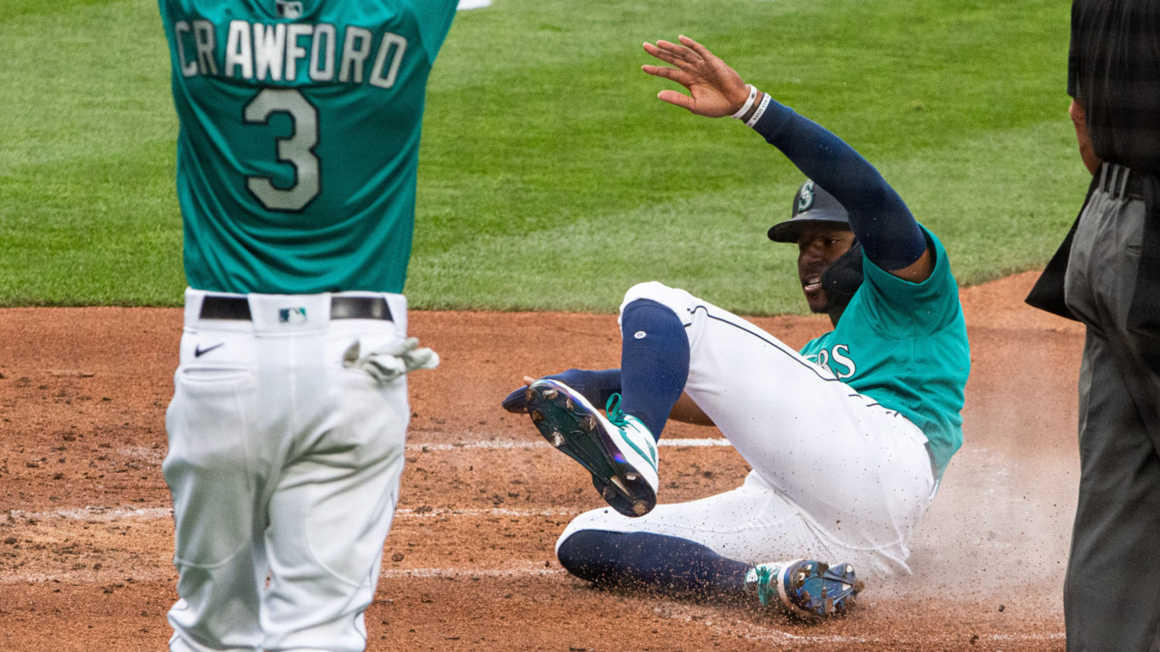 Taijuan Walker pitches Mariners to home-opener win over Athletics