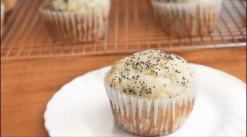 Lemon Poppyseed Muffins | SweetTreats
