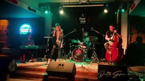 Daria Stefan - What a Difference a Day Makes - Jam Sessio...
