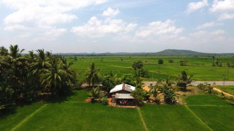 AMAZING BEAUTY OF SRI LANKA (Best vlog of my life)