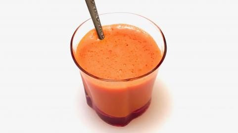 Carrot Ginger Turmeric Lemon Juice / Healthy Recipe