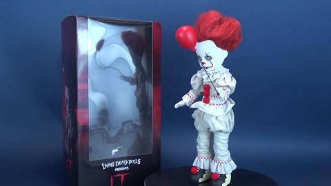 Mezco Toyz Living Dead Dolls It Remake Pennywise Doll Rev...