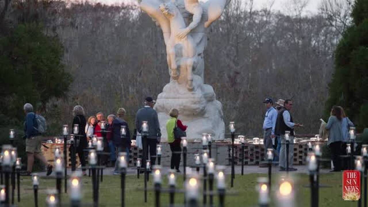 Brookgreen Gardens kicks off first night of Night of a Thousand Candles