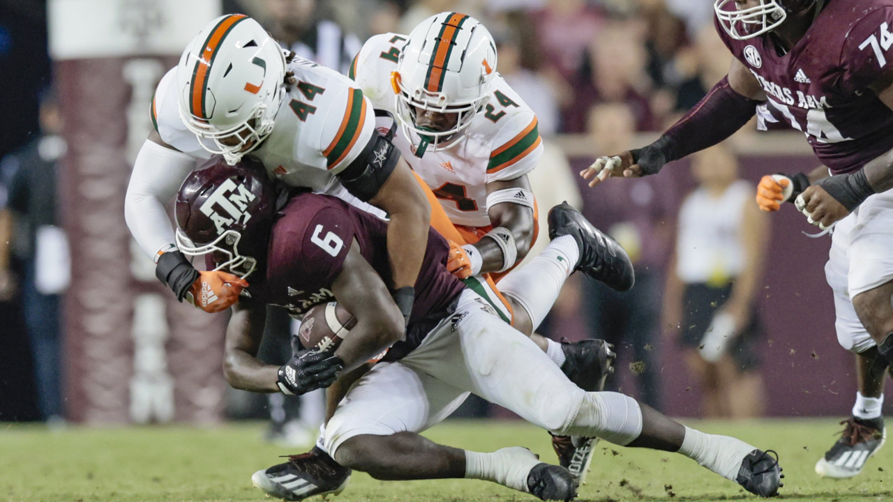 Miami Hurricanes shrug off slow start, thump Texas A&M Aggies 48