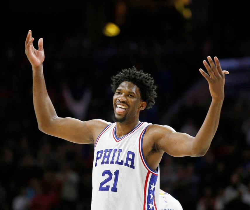 Joel Embiid flips bird at Hawks player at end of game | Kansas City Star