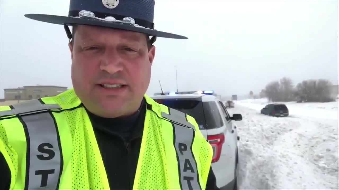 washington-state-patrol-trooper-warns-drivers-of-dangerous-conditions