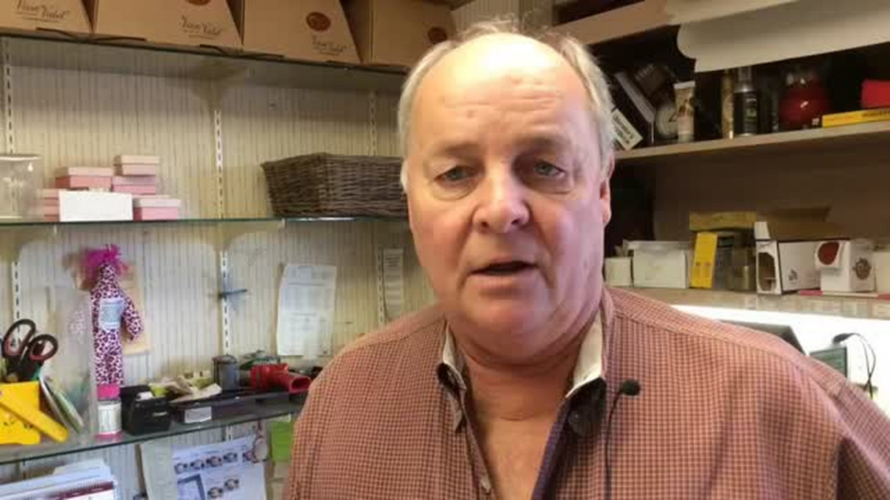 Video How to make Valentine's Day roses last longer than ever Miami