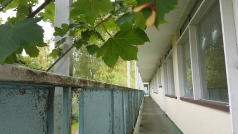 CREEPY ABANDONED GHOST TOWN...