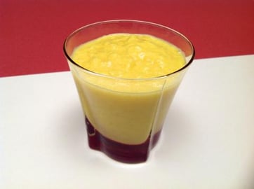 How to Quickly Make a Mango Smoothie