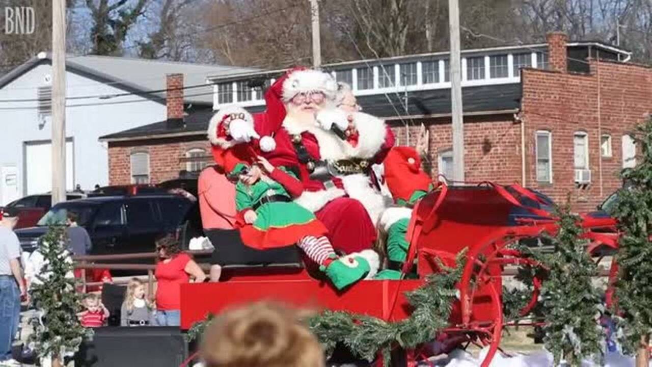 Santa Claus Parade in Belleville IL video Belleville NewsDemocrat