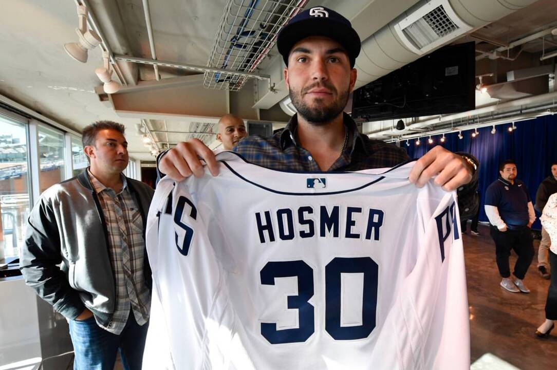 Eric Hosmer joins Padres, wears number of late teammate Yordano