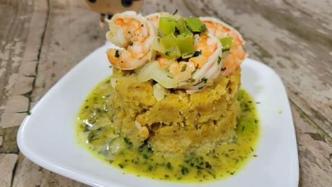 How to make Mofongo con Camarones al Ajillo (Mofongo w/ G...