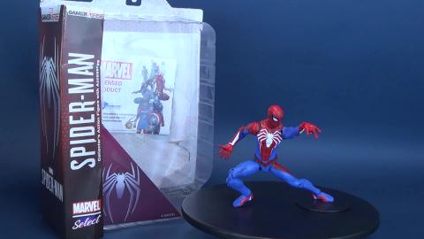 Diamond Select Toys Gamerverse Spider-Man Figure Review
