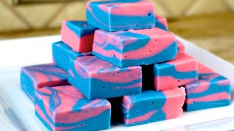 Homemade Cotton Candy Fudge _ FunFoods