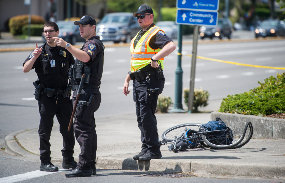 Federal Way bicycle-vehicle collision kills 1, officials say | Tacoma ...