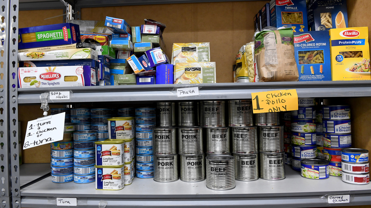 Will Manatee food banks see increase in need due to shutdown