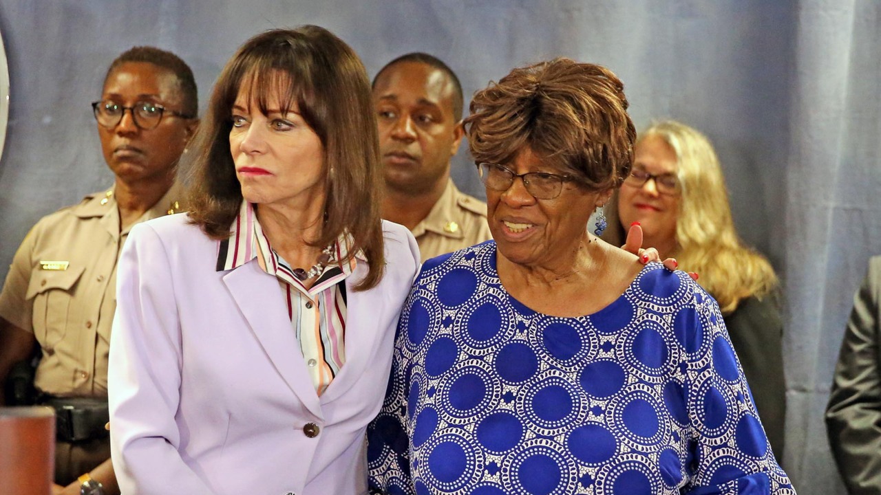 State Attorney Rundle announces elder fraud arrest | Miami Herald