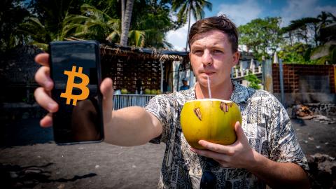 I bought a coconut with Bitcoin