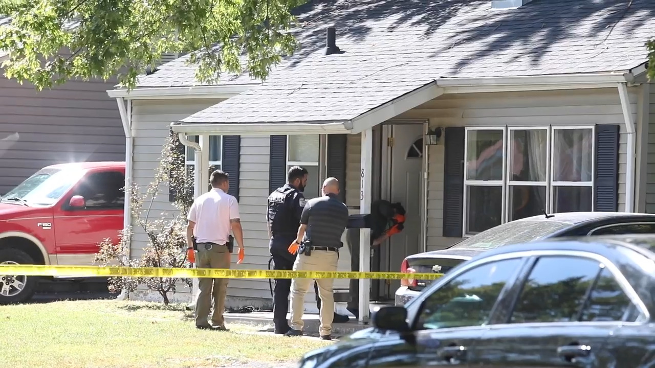 Belleville, Illinois police investigate Belleville NewsDemocrat