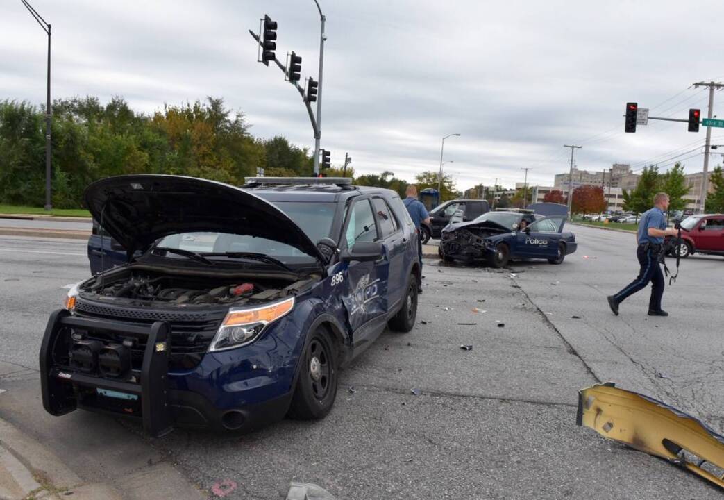 Kansas City Police Vehicles Involved In Accident At 63rd And Prospect ...