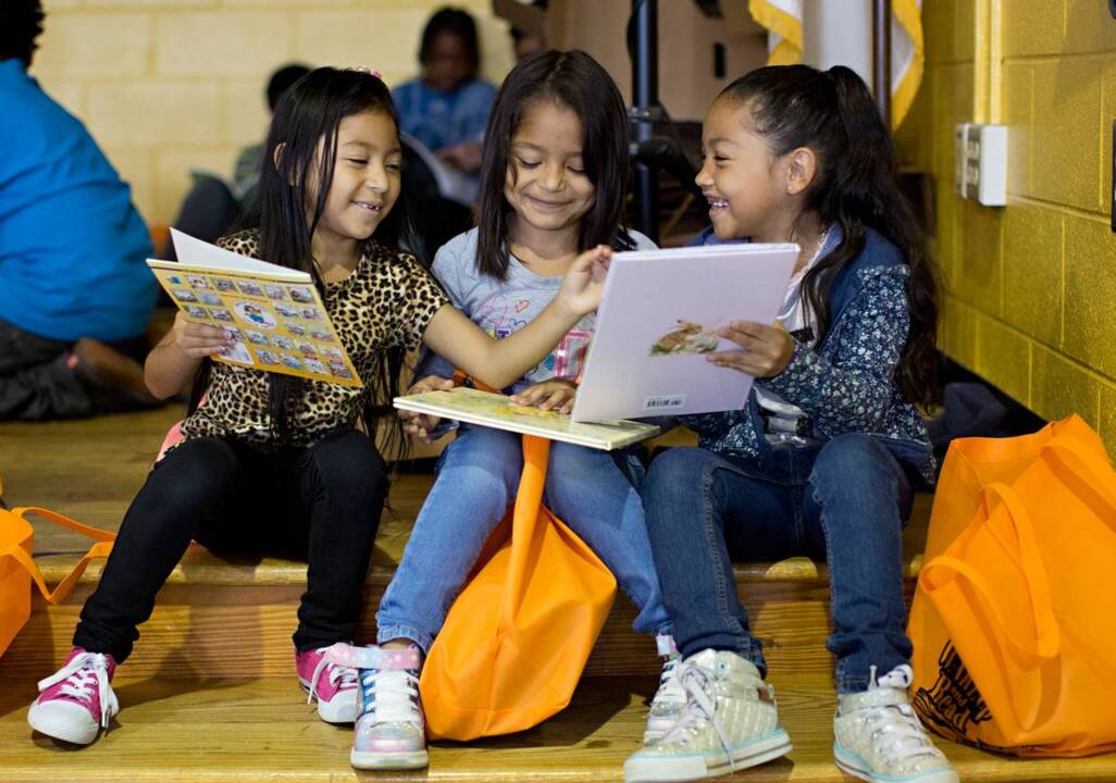 Fox Road Elementary students gifted books Raleigh News & Observer