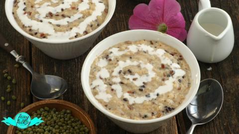 GINATAANG MUNGGO (LELUT BALATONG)